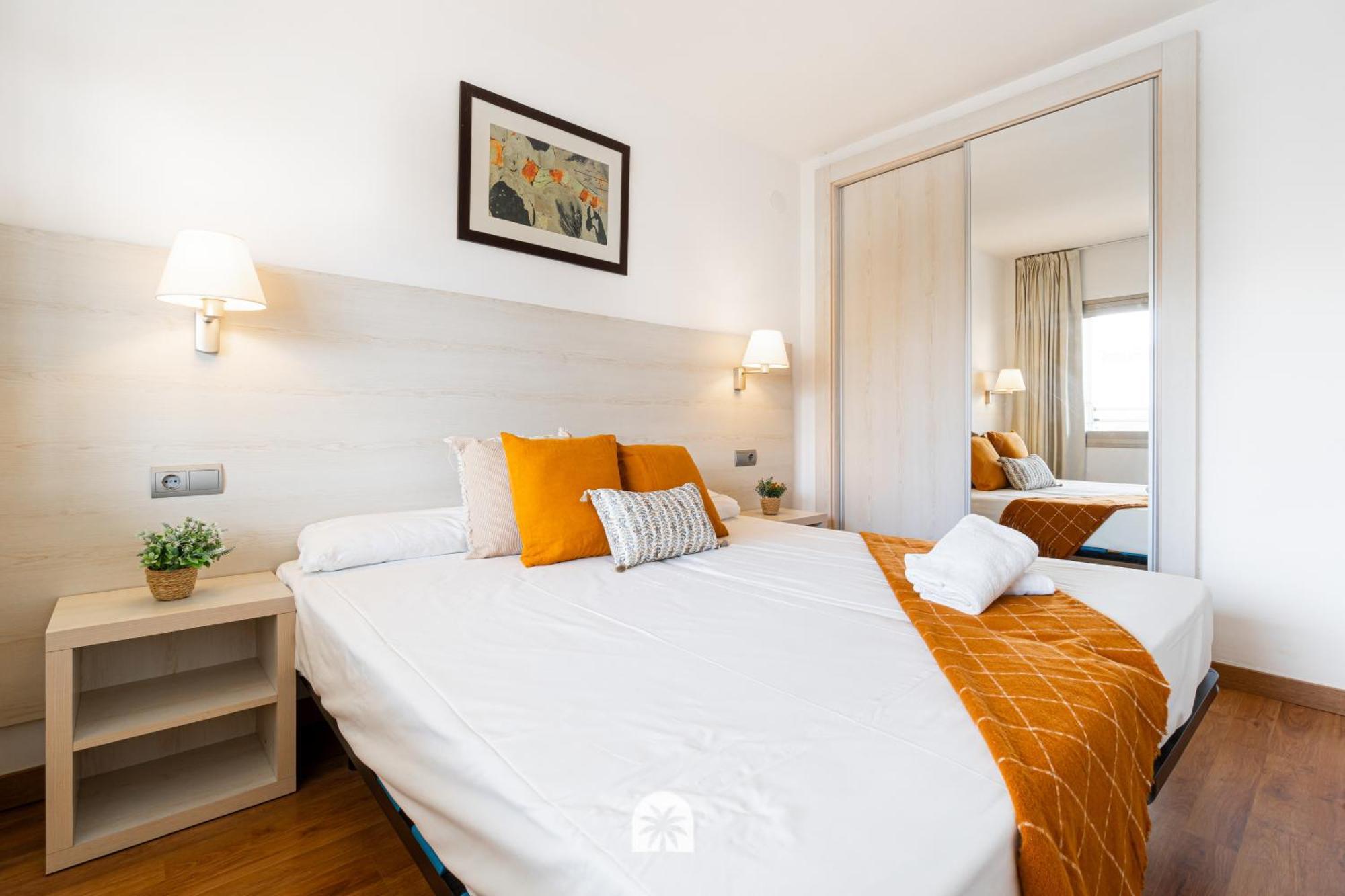 Mediterranean Way - Michelangelo Apartment Salou Bagian luar foto